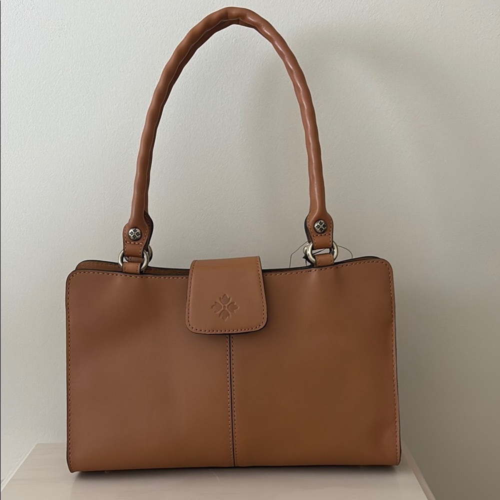 NWT Patricia Nash Tan Shoulder Bag with Structured Design - Picture 2 of 8